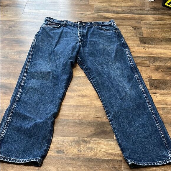Wrangler relaxed flame resistant jeans size 36/32 - Picture 1 of 7
